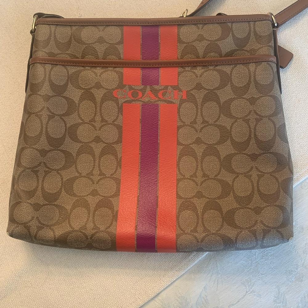 Coach Shoulder Bag. Great condition